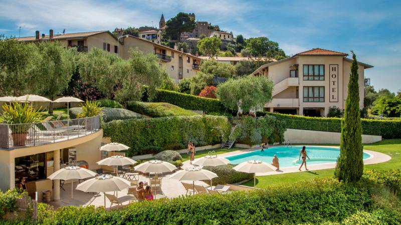 Hotel-Residence-Valle-del-Buttero-Capalbio-piscine-51